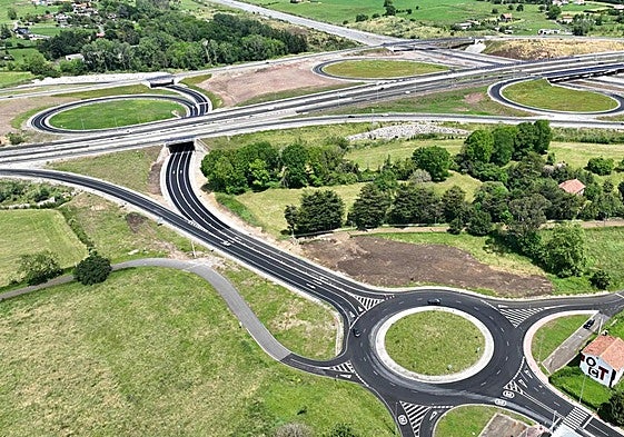 Salida de Sierrapando sentido Oviedo-Santander.