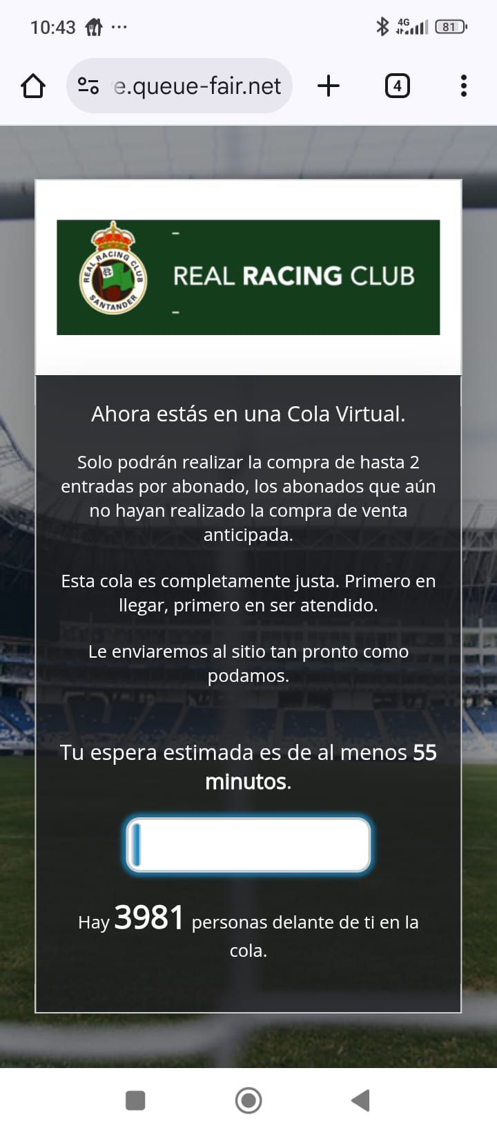 Los que intentan conseguir una entrada de forma virtual tampoco lo tienen nada fácil. Esta es la captura en el teléfono de un abonado que se conectó a primera hora.