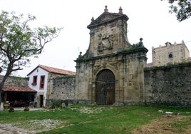 Portalada principal de la Torre de Velo, premio de arquitectura de Hispania Nostra.