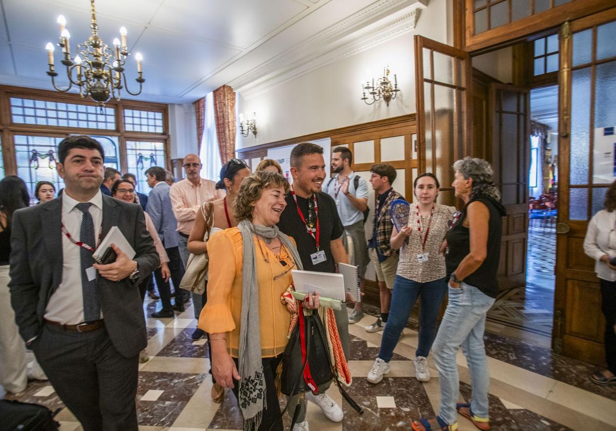 Carlos Andradas y su equipo afrontan el reto de sellar su huella en la UIMP