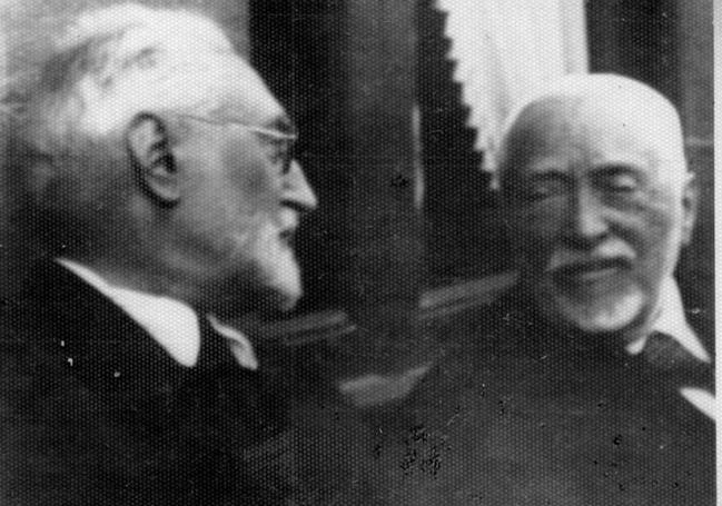 Miguel de Unamuno junto al Doctor Diego-Madrazo en Vega de Pas.