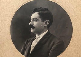 Foto dedicada de Rafael Calleja, compositor de la obra ganadora del concurso celebrado en 1900.