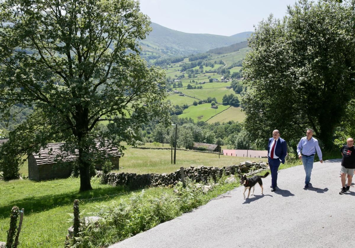 Fomento licitará por 800.000 euros la mejora del acceso a tres localidades de San Pedro del Romeral