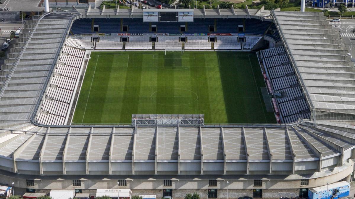 Vista aérea de los Campos de Sport de El Sardinero, en una imagen de archivo de 2016. sane