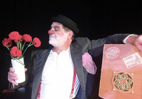 Rafael Benito protagoniza 'Petite Fleur'.