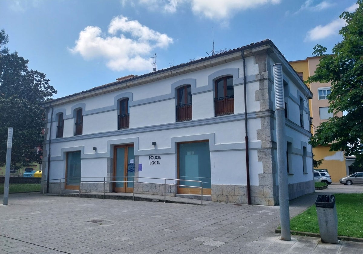 Sede de la Policía Local de Santoña.