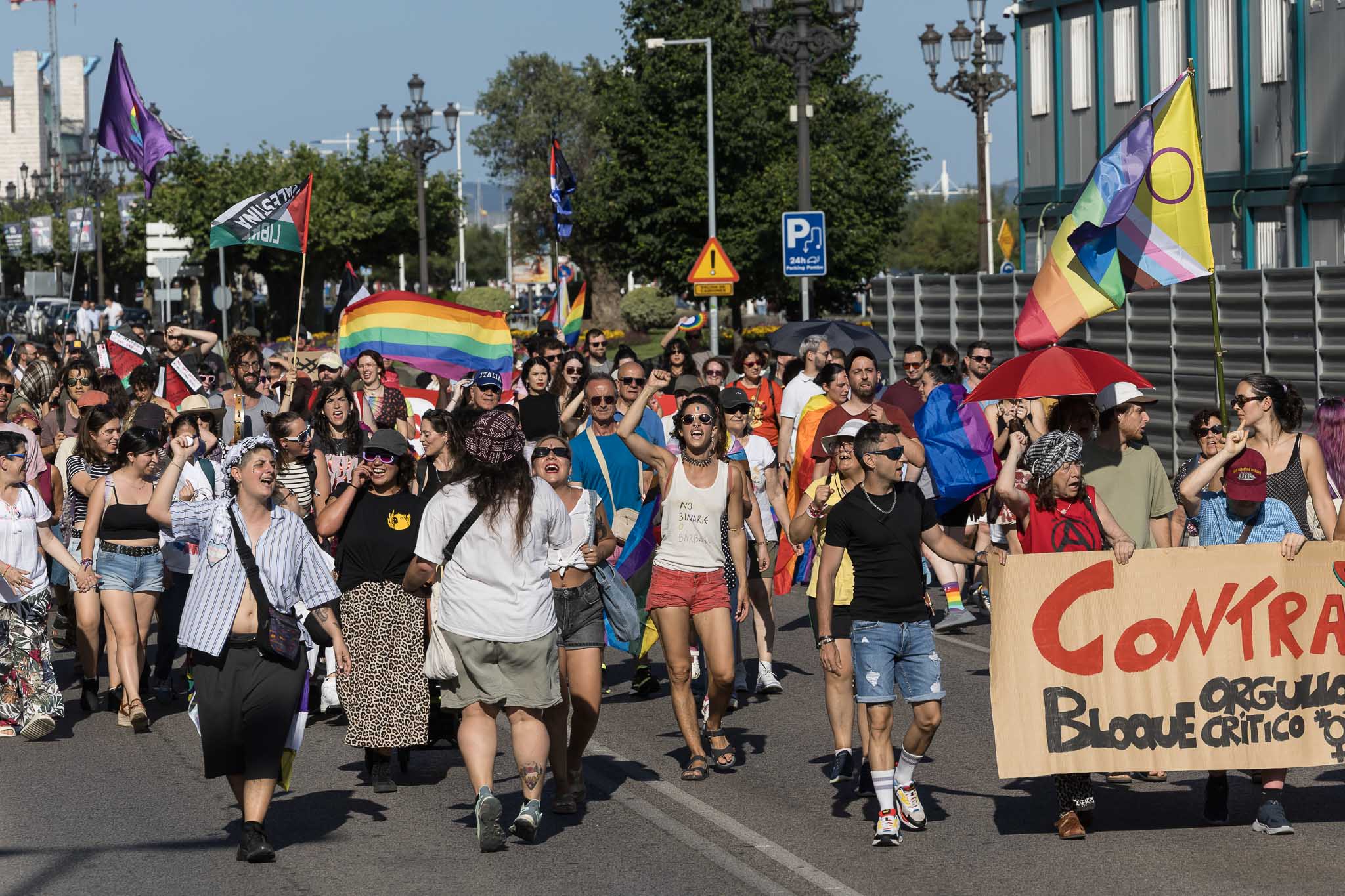 La bandera arcoíris ondea Santander