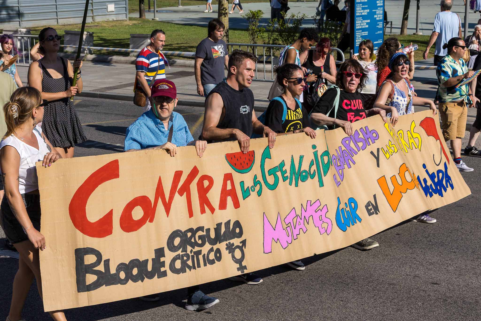 La bandera arcoíris ondea Santander