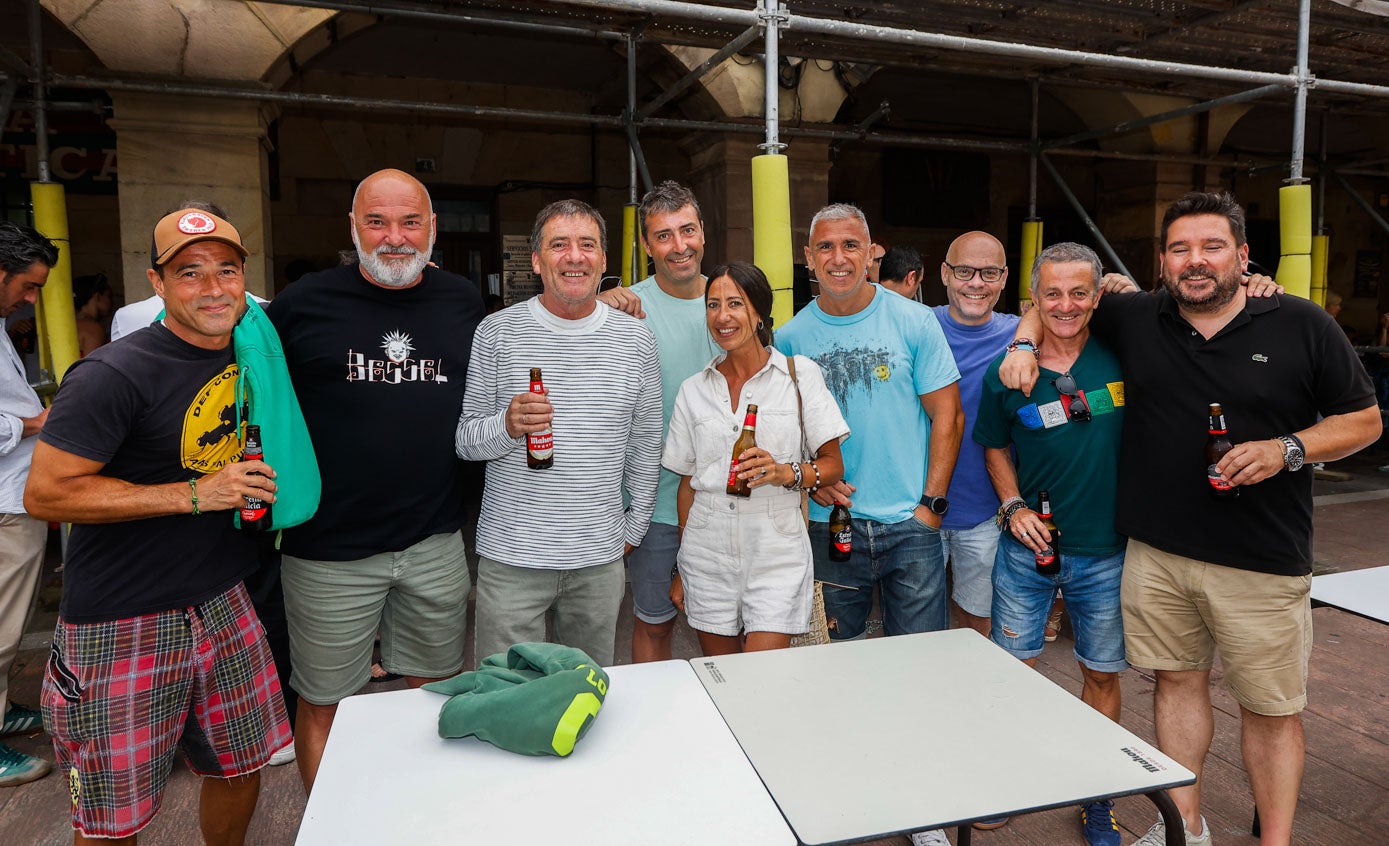 Jaime González, Javier Gutiérrez, 'Tatito', Quique Abascal, Mónica Gómez, Mario González, 'Junior', Julito y 'Caracus'.