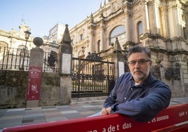 El poeta cántabro Rafael Fombellida comparte en su libro la mirada del lector