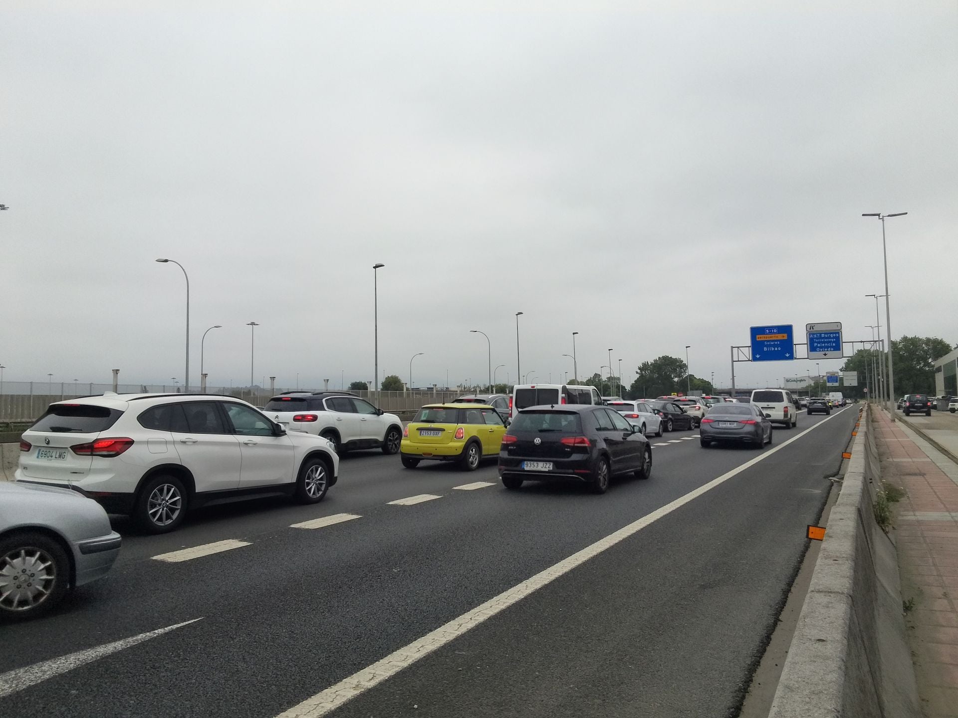 Se prevén más de 119.000 desplazamientos por carretera durante este fin de semana.
