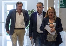 Íñigo Fernández, Roberto Media e Isabel Urrutia.