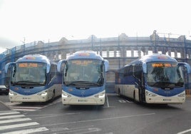 VehícUlos de la línea Castro Bilbao.