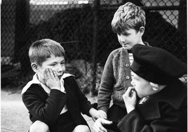 'Jimmy Tells a Story, West Village, New York City, 1947'. Una de las imágenes de la muestra que se inaugurará en el CDIS.