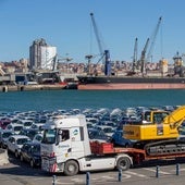 Muelles de la Autoridad Portuaria de Santander.