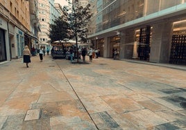 La arena en la calle Lealtad