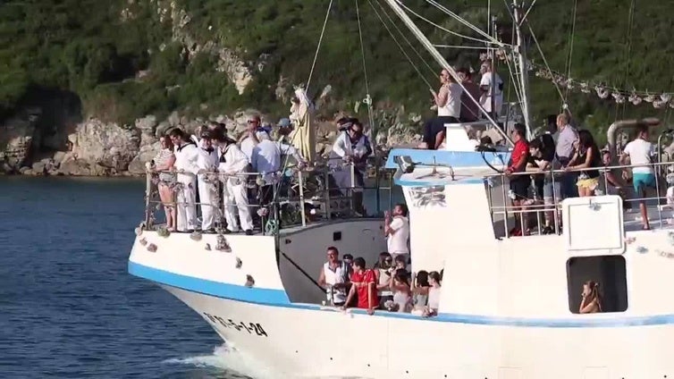 Suances honra a la Virgen del Carmen