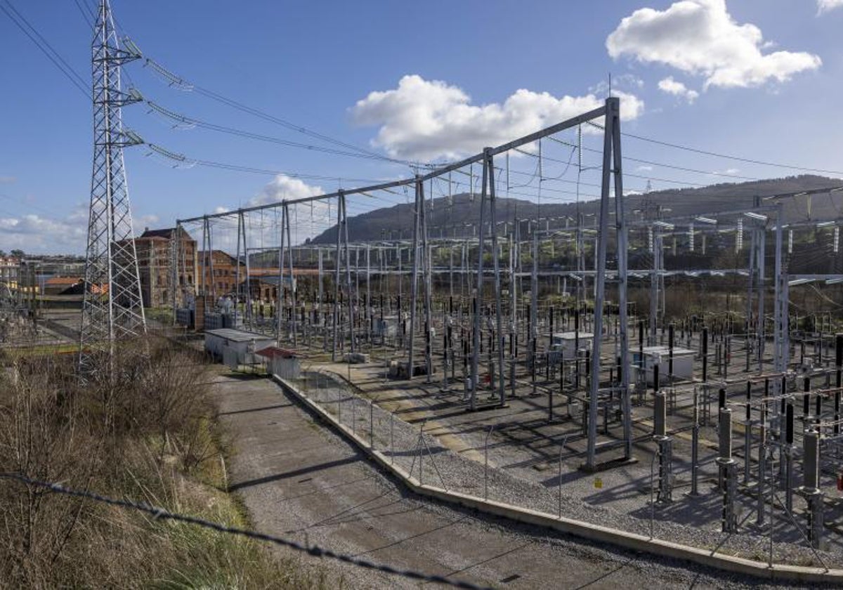 Estación eléctrica de Viesgo en Astillero.
