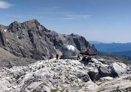 Cabaña Verónica, en la vertiente cántabra de los Picos.