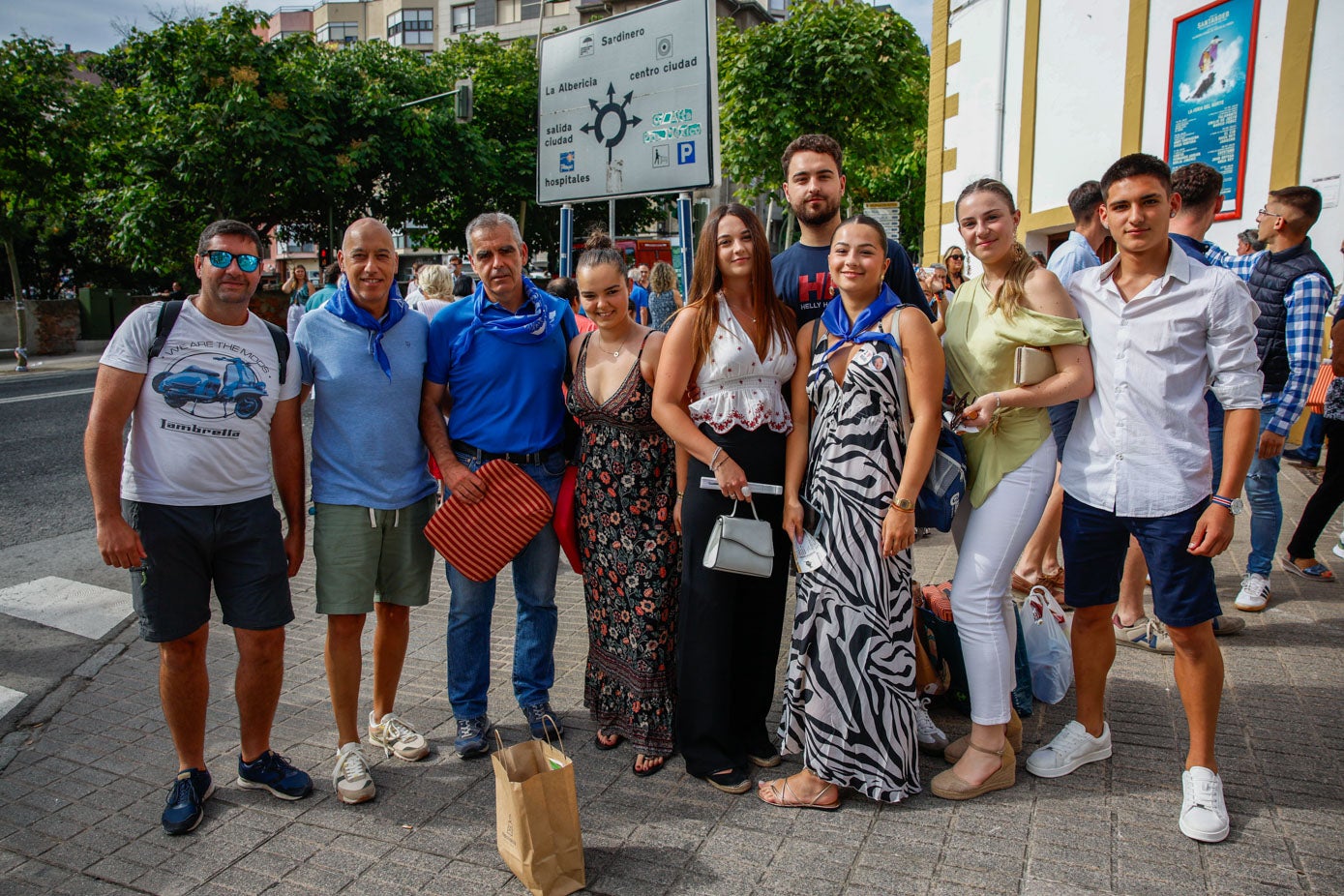 Carlos Fernández, Alfonso Muela, Luis Sánchez Carrón, Ángela Sánchez, María Culebra Silos, Antonio Culebra Silos, Rocío Culebra Silos, Ángela Ortiz Pérez y Eric Gabriel Cárdenas.