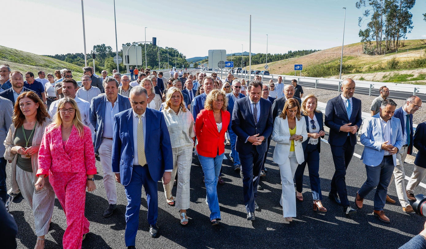 Después de tantos años, Torrelavega se libera del mayor cuello de botella de sus comunicaciones.