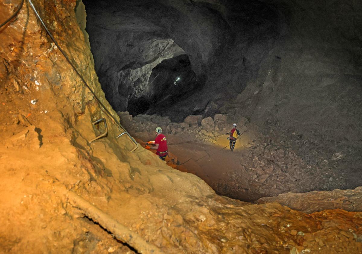 Un viaje por la vía ferrata de la mina de La Florida