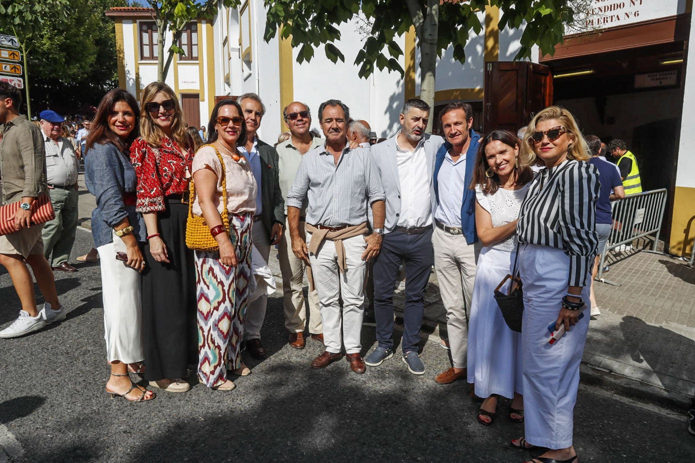 Diana Núñez, Pilar Lozano, Concha León, Matías de la Puerta, Jose María Jiménez, Marqués Espartero, Carlos Ortiz, Juan Fernández, Pilar Alonso y Angustias Benjumea.