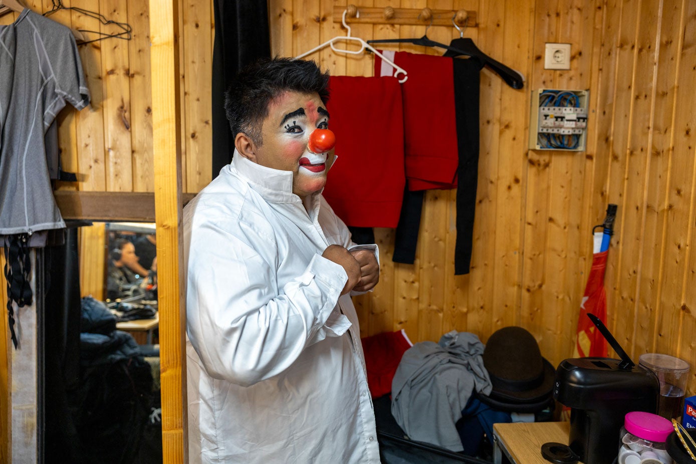 La nariz roja es la 'prenda' imprescindible para el payaso.