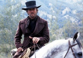 Clint Eastwood en 'El jinete pálido'.