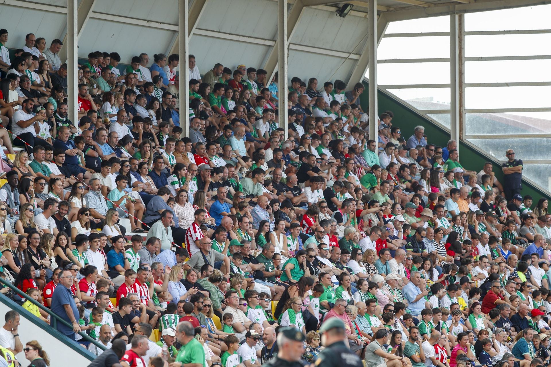 La Maruca se vistió de gala para la segunda edición del Trofeo Nando Yosu.