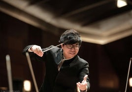 El director de orquesta Kahchun Wong.