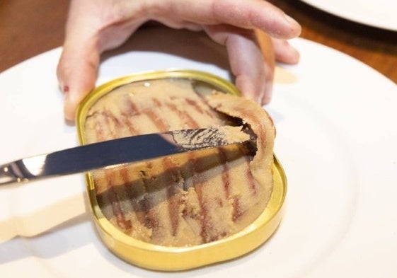 Anchoas con mantequilla de Conservas Catalina, de Santoña