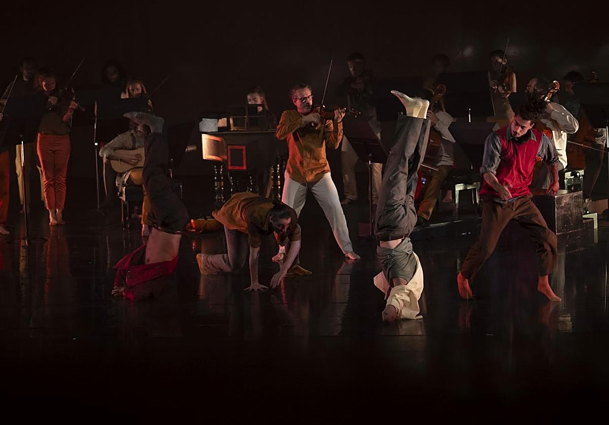 Imagen del espectáculo de Le concert de la Loge junto a Käfig, 'Las 4 estaciones bailadas'.