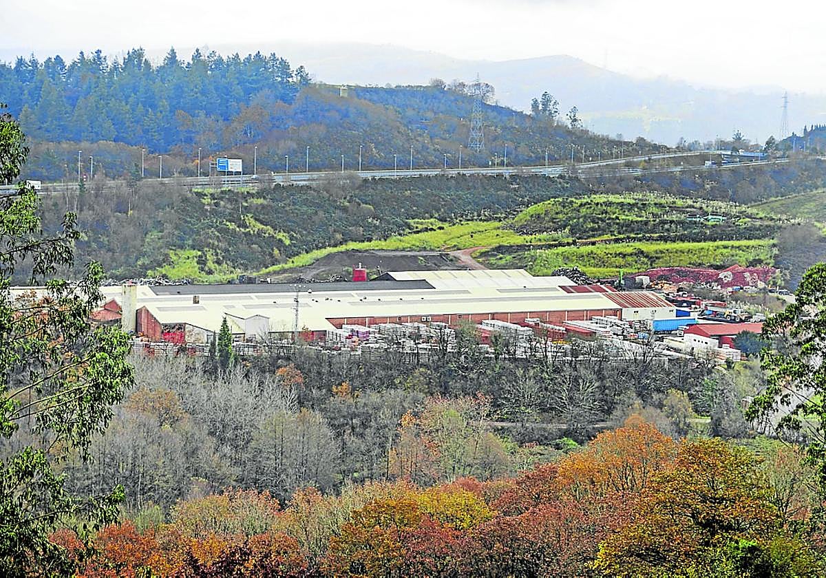 Terrenos de la antigua Tejera donde se proyectaba la planta de biogás en Cabezón.