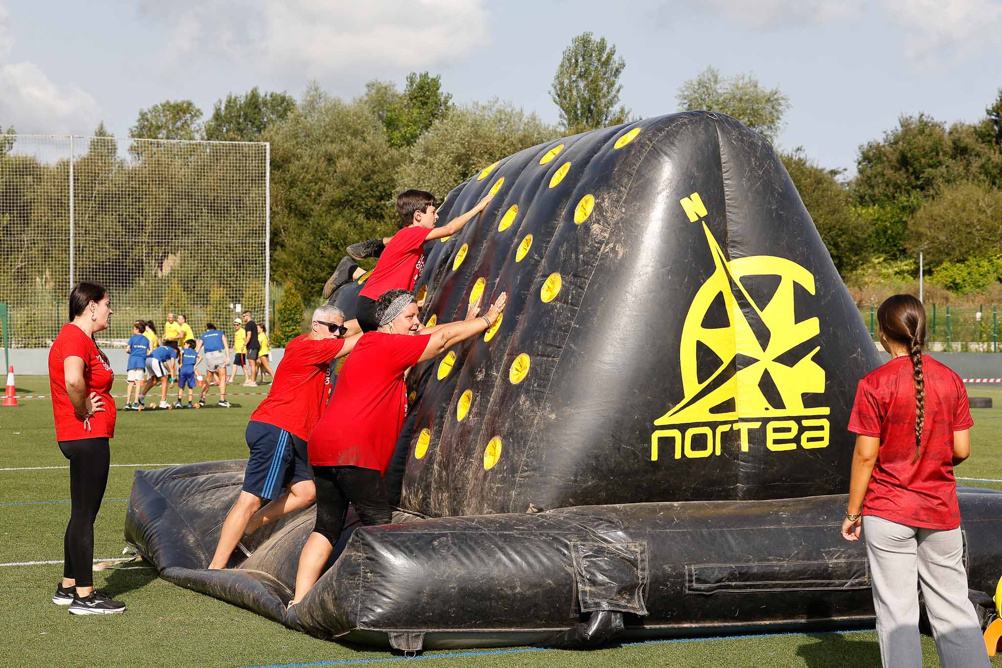 Las pruebas se desarrollaron en los campos de Santa Ana, en Tanos. 