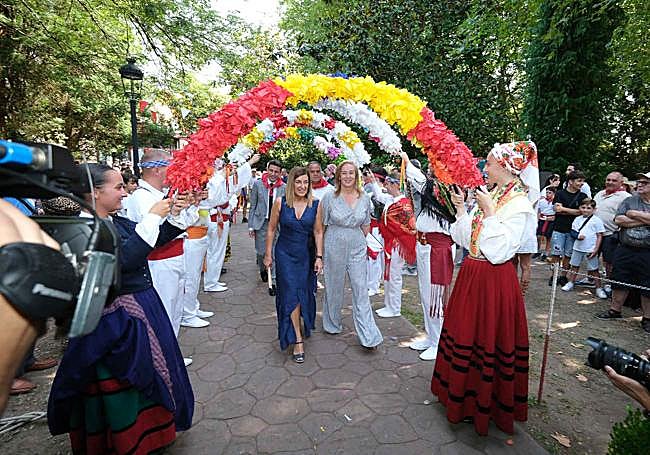 Las autoridades participaron en los actos.