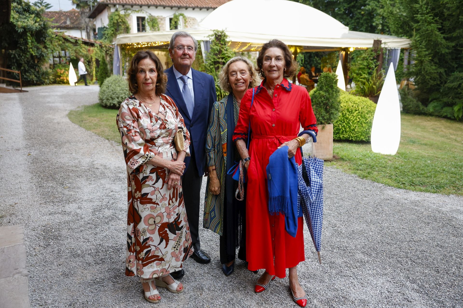 María Luisa Gómez Acebo, Carlos Pereda, Coro Collado y Eugenia Pereda.