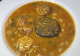 Cocido montañés.