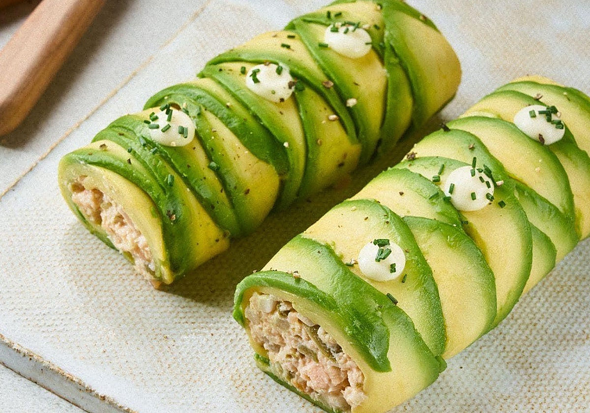 Estos rollitos de aguacate y salmón son más que tentadores.