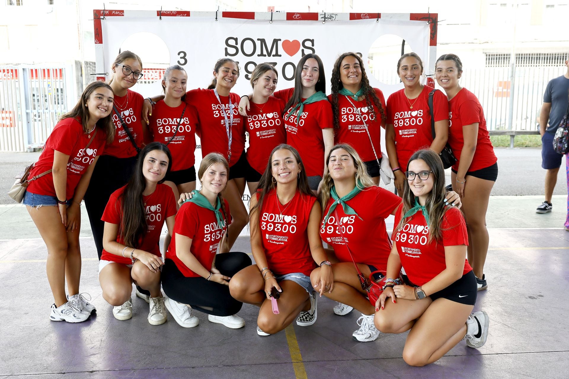 Grupo de chicas que acababan de participar en los juegos