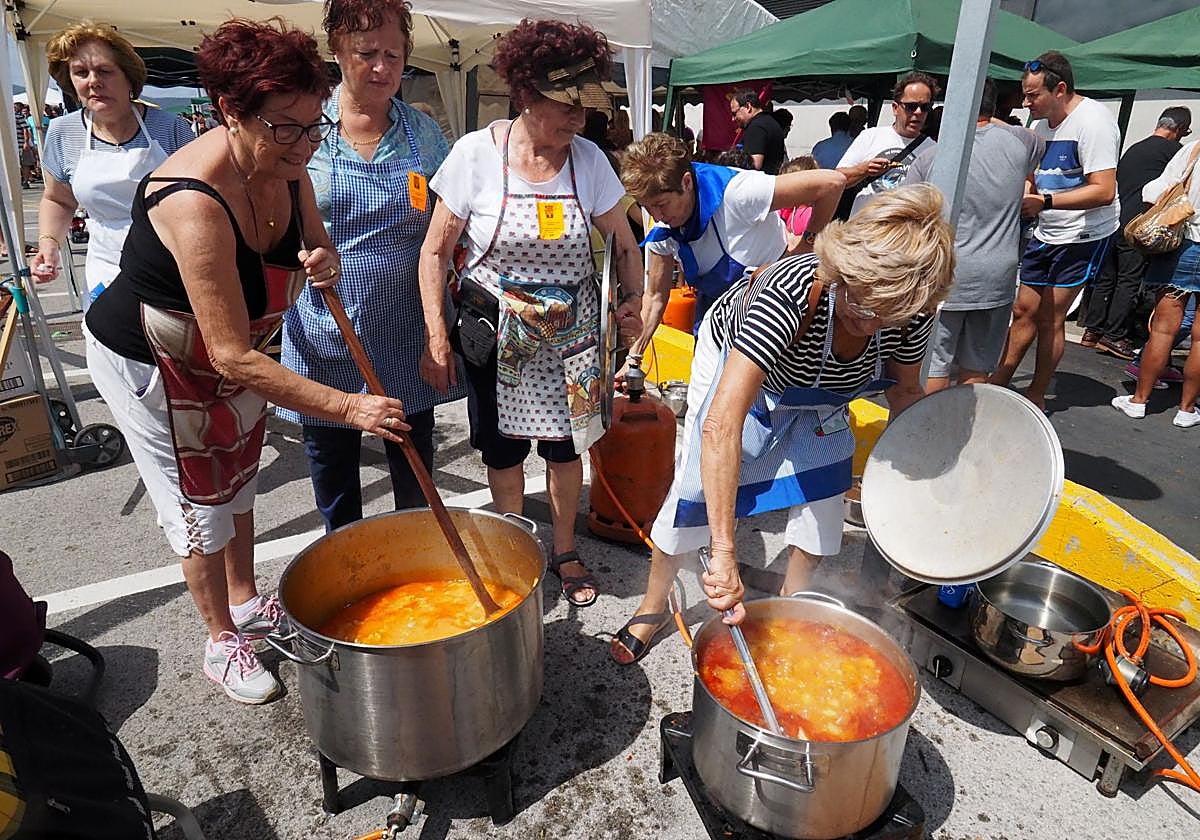 Hoy toca marmita en Laredo.