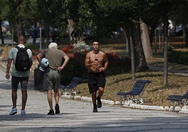 Aunque la recomendación es no hacer deporte hoy, siempre hay quien se salta la advertencia