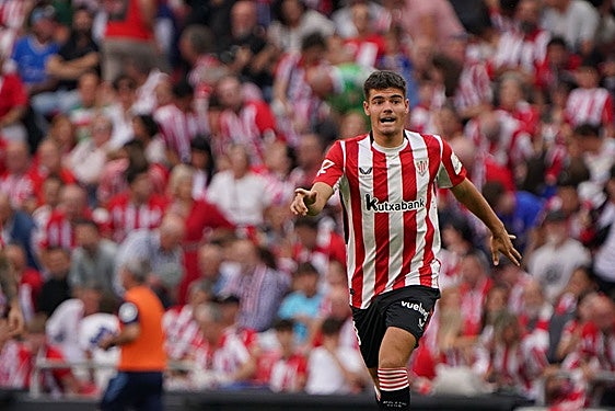 Peio Canales, tercer fichaje del verano