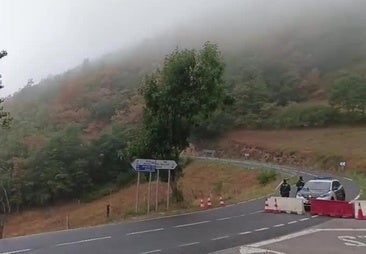 El Gobierno de Cantabria da por extinguido el incendio de Camaleño y se trabaja en la contención en territorio leonés