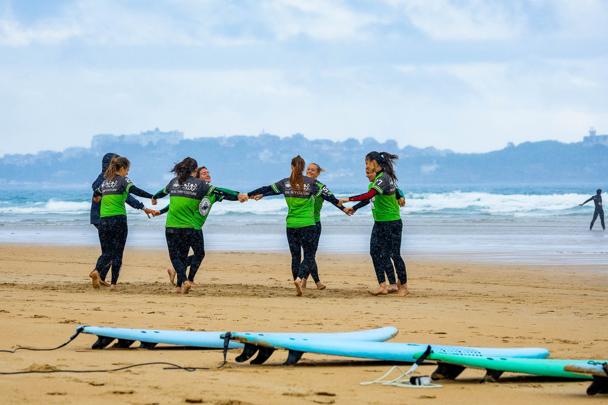 Calentamiento de uno de los grupos.