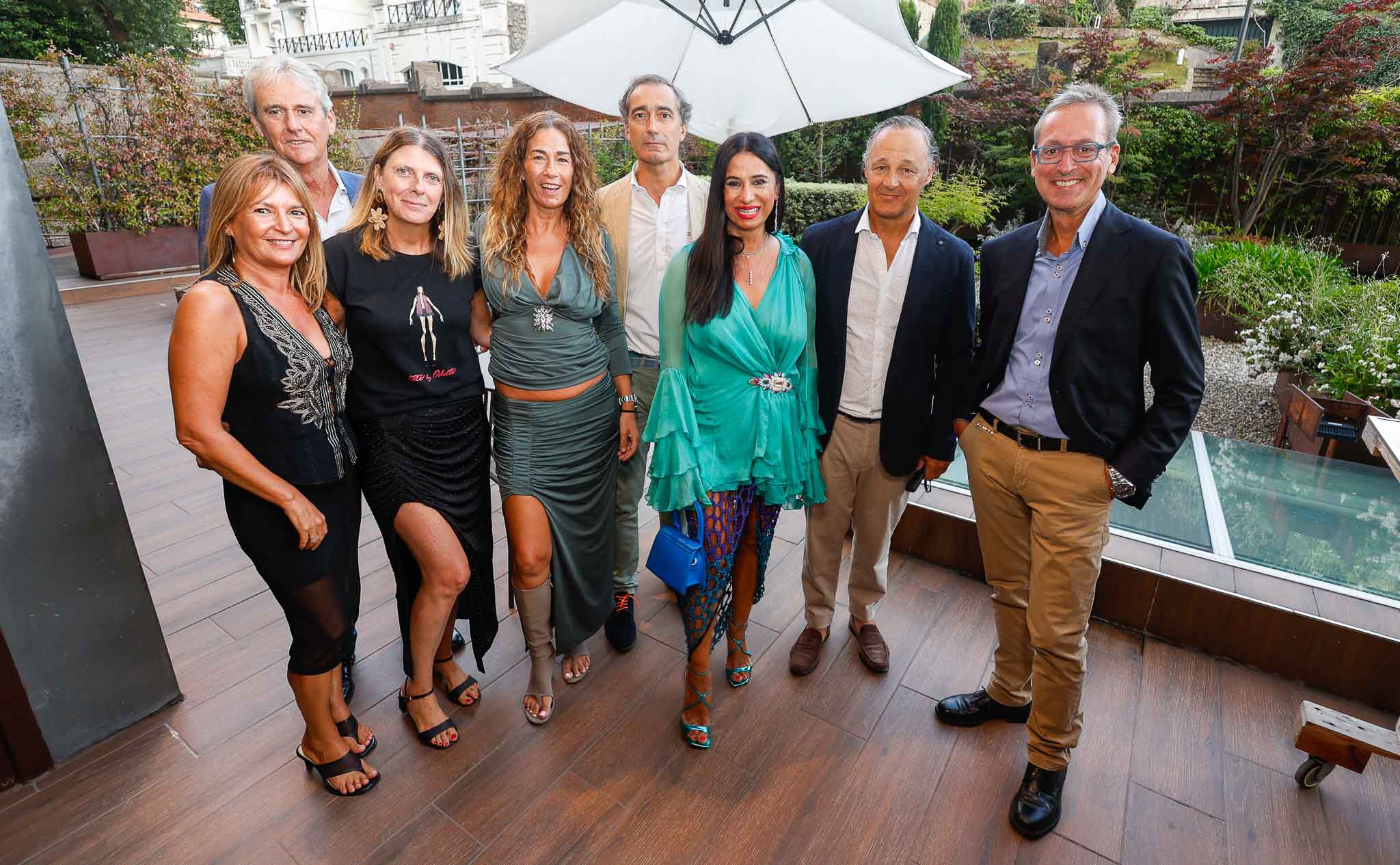 Mariló Terán, Jesús Miguel Gómez, Fernanda Díez, Lourdes Portilla, Nano Ginel, Odette Álvarez, Ignacio Camino y Jaime Liermo. 