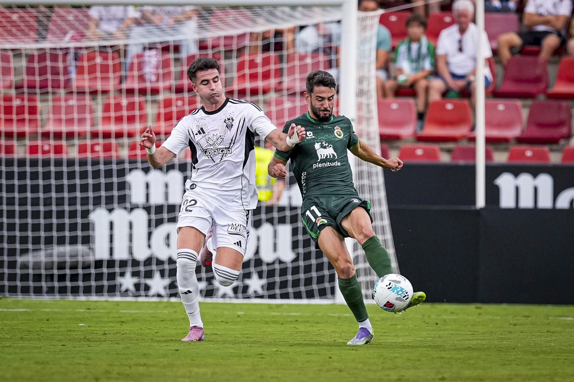 Andrés pugna con Morcillo.