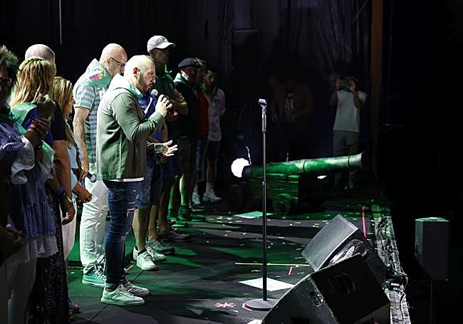 El alcalde de Laredo, Miguel González, se dirigió a los asistentes.