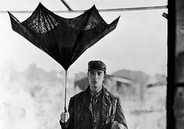 La música en directo del pianista Jaime López acompañará la proyección de 'El héroe del río', de Buster Keaton.