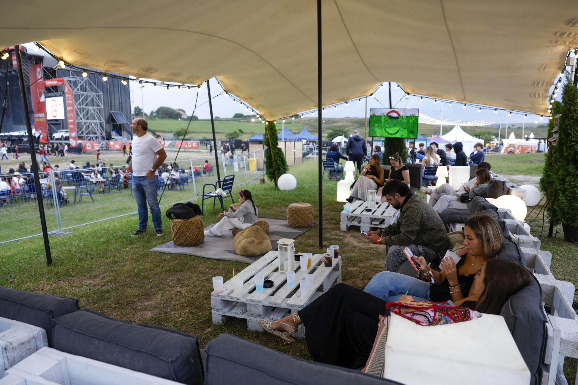 Una de las zonas VIP del festival.